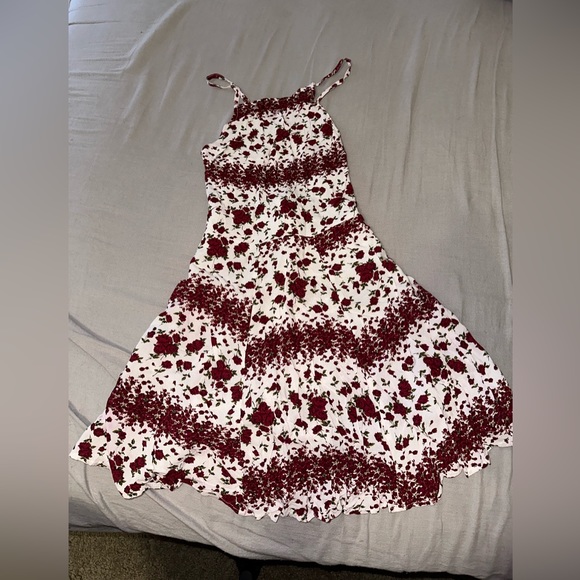 Brandy Melville backless floral dress - Picture 1 of 5